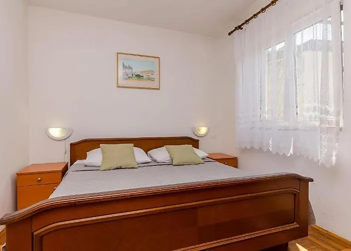 Amazing In * Stari Grad (Hvar)