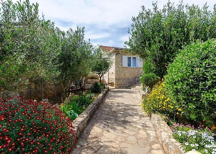 Holiday home Amazing In *